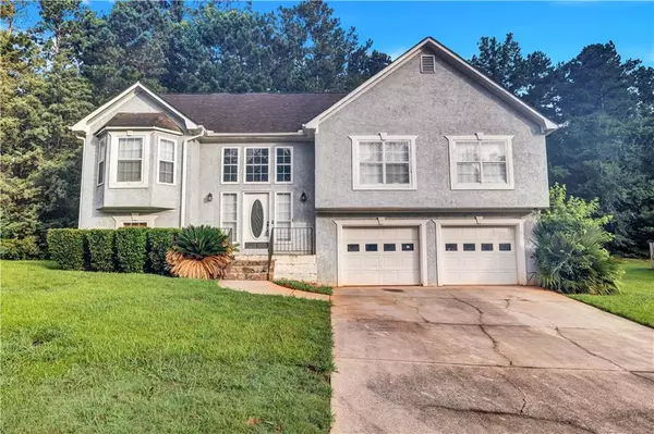 11739 Sawgrass CT, Fayetteville, GA 30215
