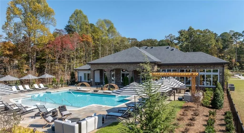 Gainesville, GA 30501,900 Mountaintop AVE #B1