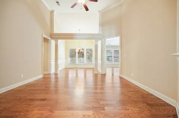 Suwanee, GA 30024,620 WILLOW HAVEN WAY