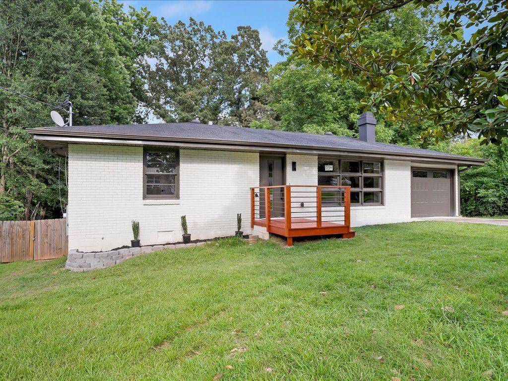 Mableton, GA 30126,5207 White BLVD SW