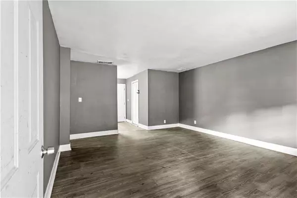 Atlanta, GA 30318,2436 Clarissa DR NW