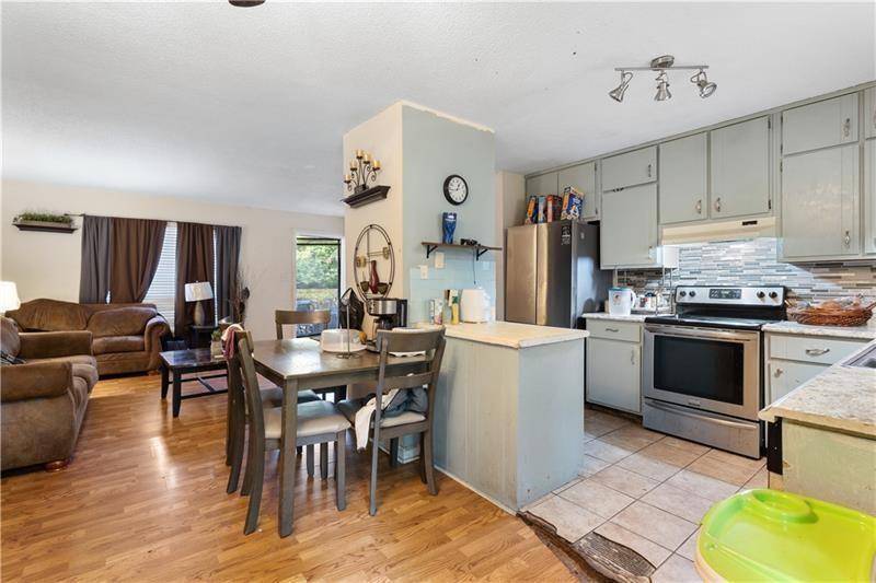Decatur, GA 30032,1496 Meadowlark DR