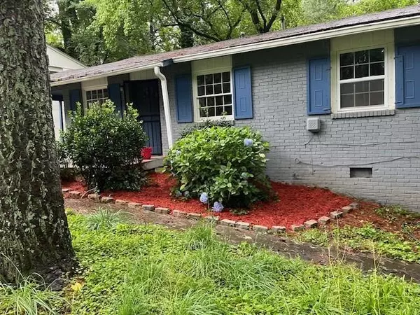 Atlanta, GA 30331,3530 Fairlane DR NW