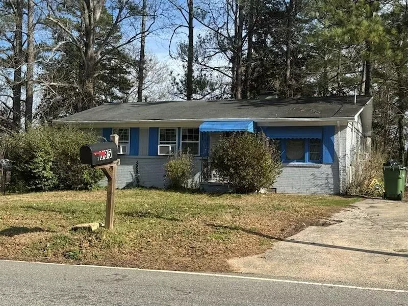 Atlanta, GA 30331,685 Bolton RD NW