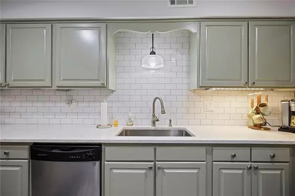 Atlanta, GA 30327,138 Elysian WAY NW