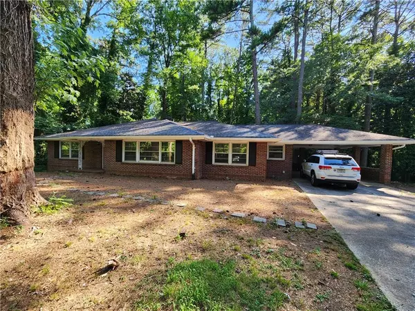 2294 Clairmont RD NE, Atlanta, GA 30329