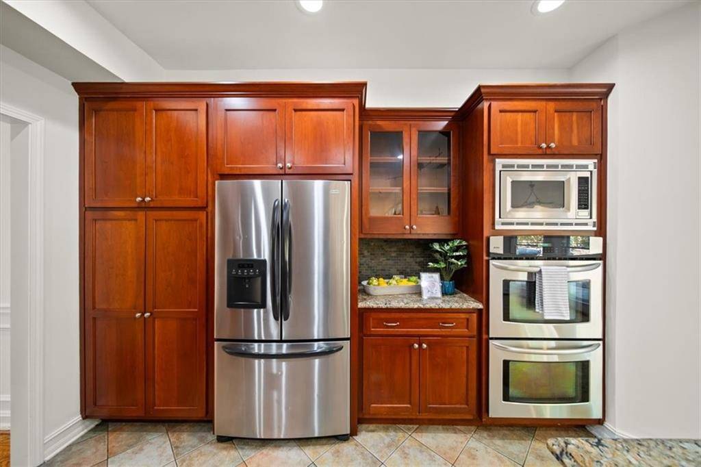 Decatur, GA 30033,1560 Oak Park CV