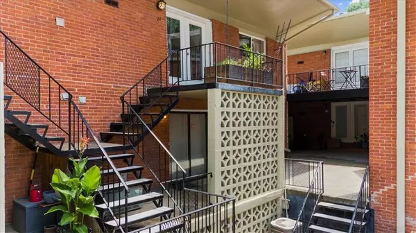 Atlanta, GA 30324,1822 N Rock Springs RD NE #24