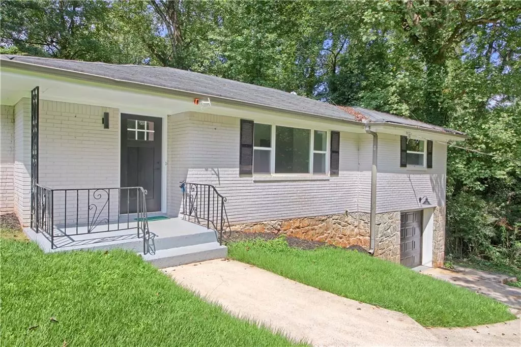 Decatur, GA 30032,2926 Monterey DR