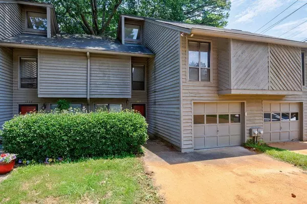 Smyrna, GA 30080,1002 Creatwood CIR SE