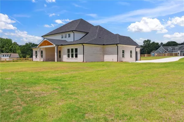 Dacula, GA 30019,3284 Hall RD