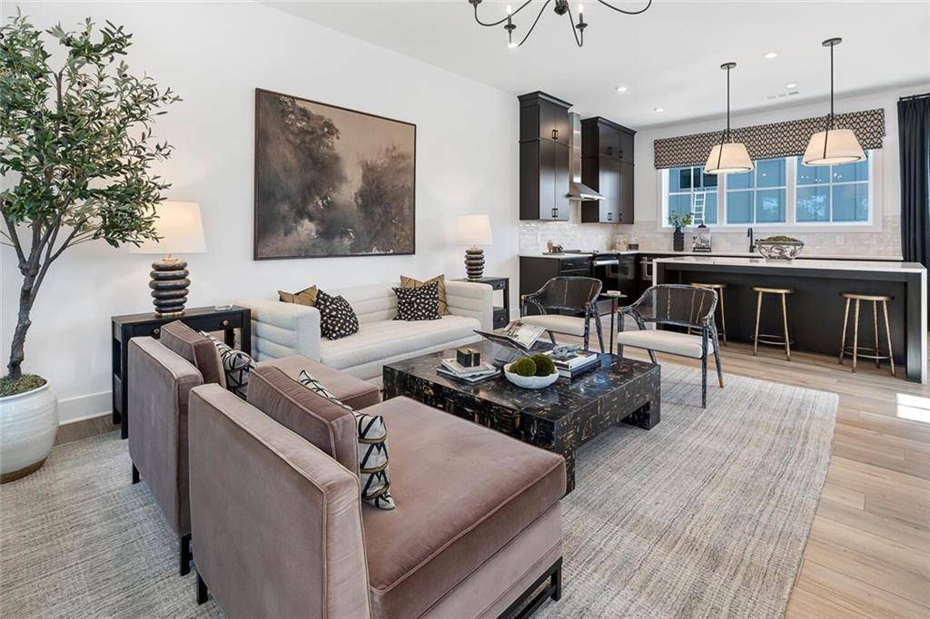 Atlanta, GA 30316,950 Hughley CIR #100