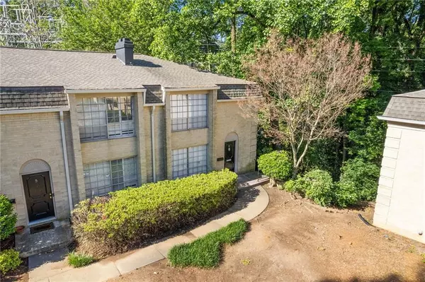 5400 Roswell RD #APT E6, Sandy Springs, GA 30342
