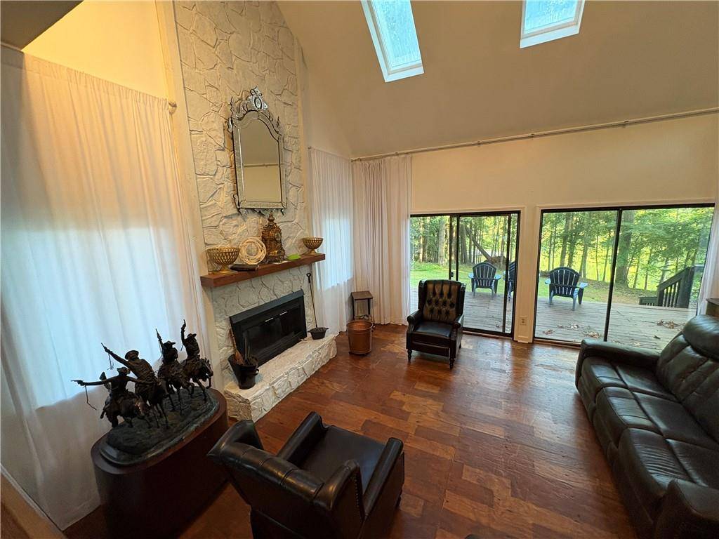 Dawsonville, GA 30534,452 Brookwood DR W