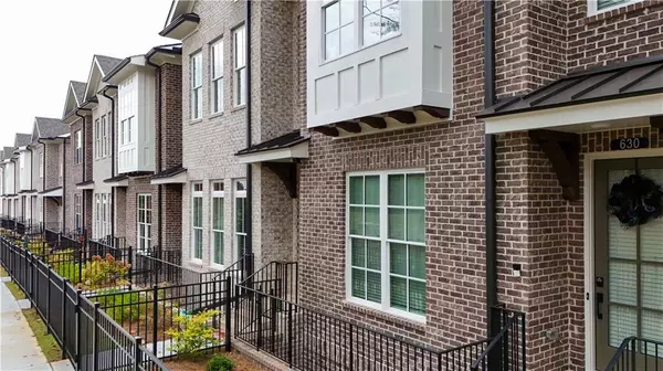 Johns Creek, GA 30022,606 Goldsmith CT #114