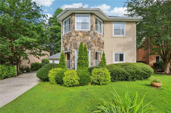 5185 N Somerset LN, Alpharetta, GA 30004