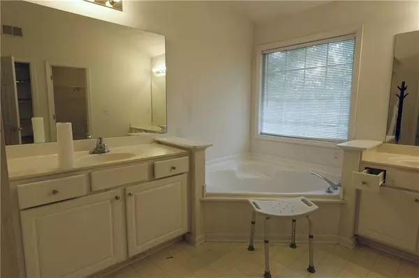 Suwanee, GA 30024,442 John Stewart PL