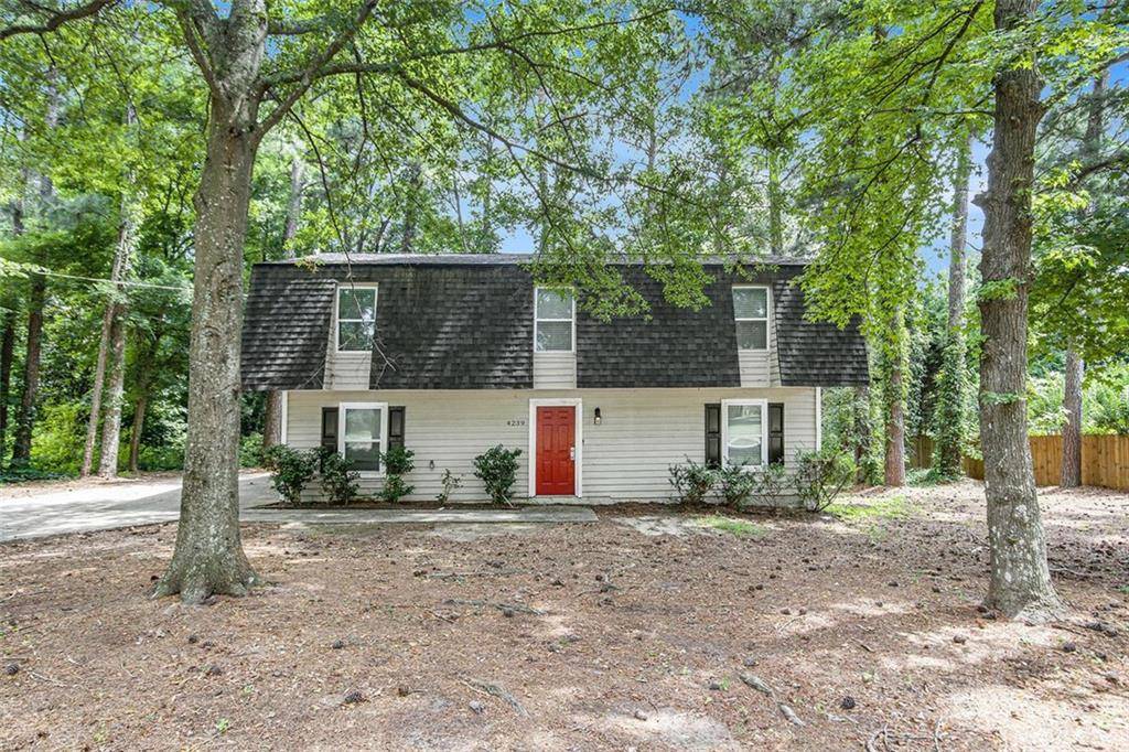4239 MIDWAY DR, Douglasville, GA 30134