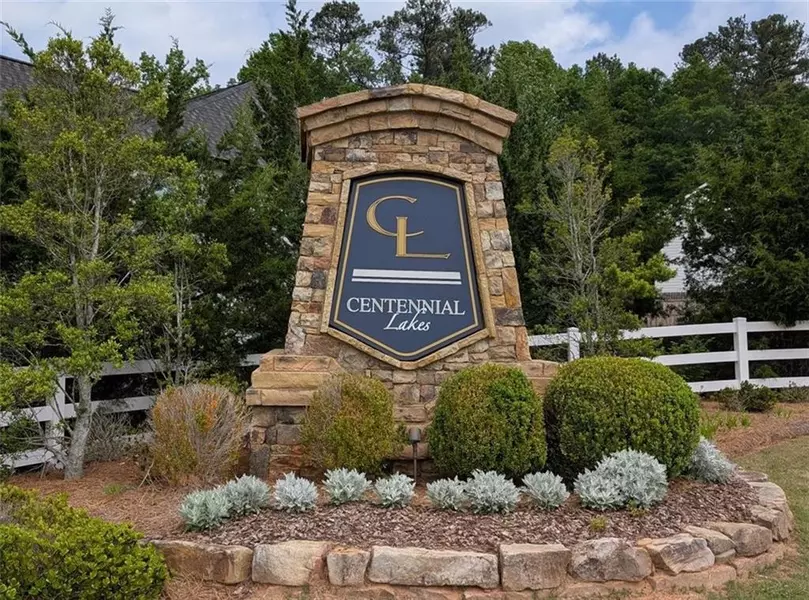 308 Liberty DR, Acworth, GA 30102