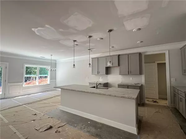 Douglasville, GA 30135,5381 Tuscany DR