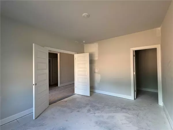 Douglasville, GA 30135,5381 Tuscany DR