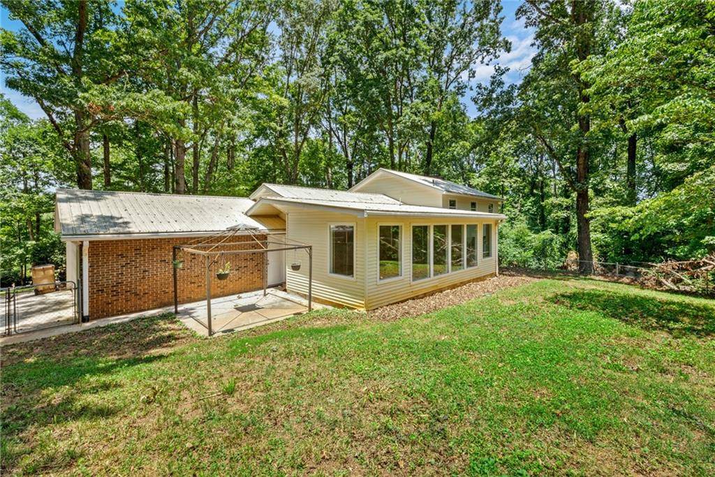 Gainesville, GA 30506,4848 Red Oak DR
