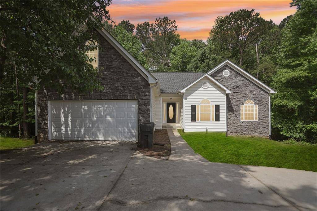 1945 Grayson Oaks CT, Lawrenceville, GA 30045
