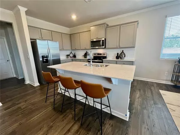 Acworth, GA 30101,5135 Tulip Square