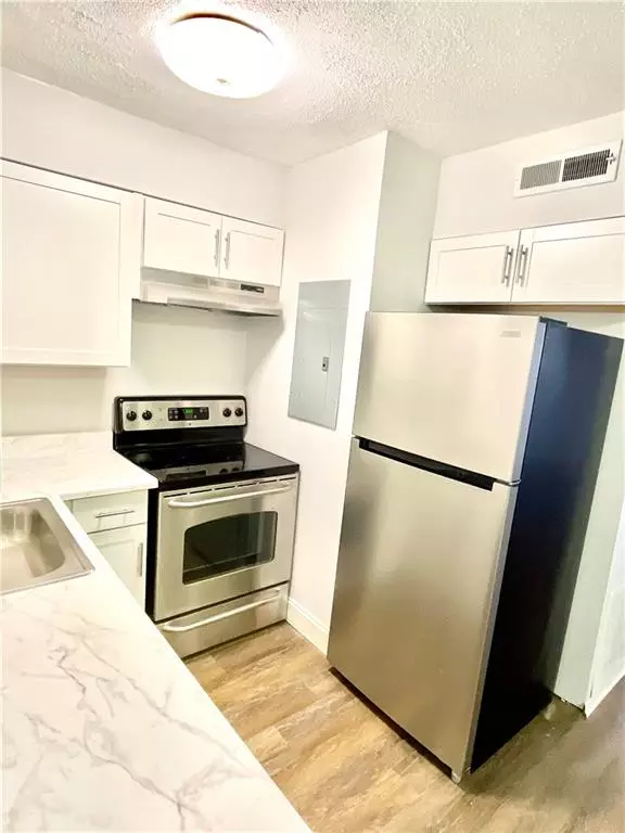 Union City, GA 30291,4701 Flat Shoals RD #68D