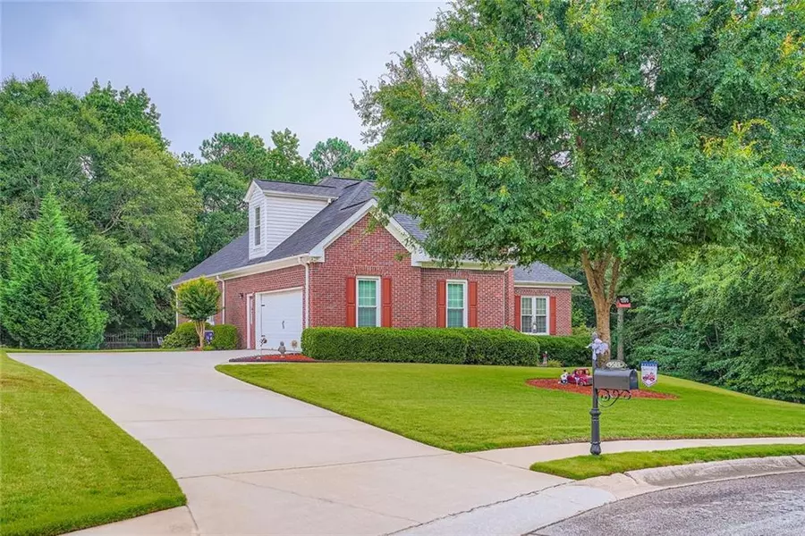 9509 Greens Mill CT, Loganville, GA 30052