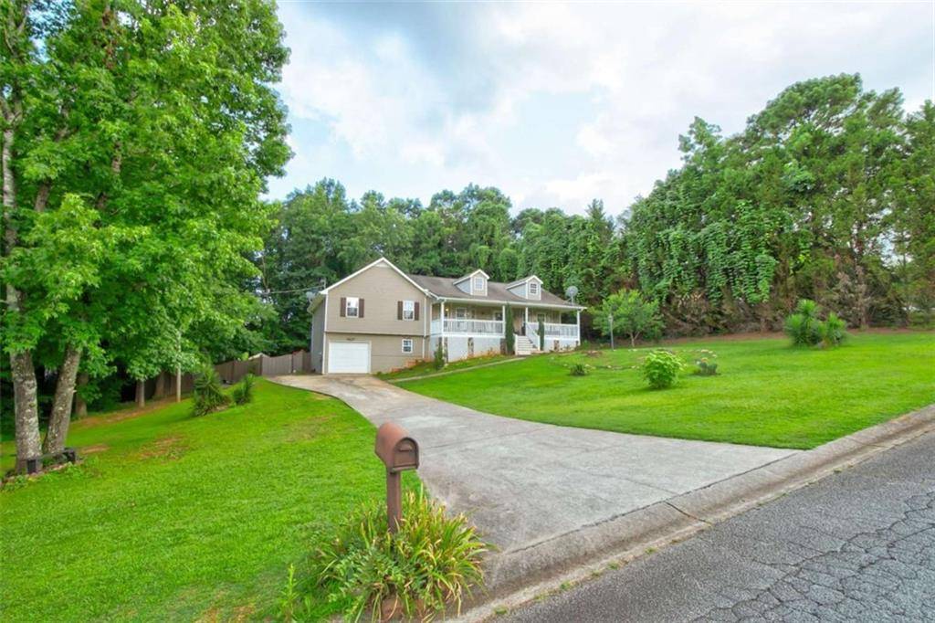 1137 Eagles Nest CIR, Carrollton, GA 30116