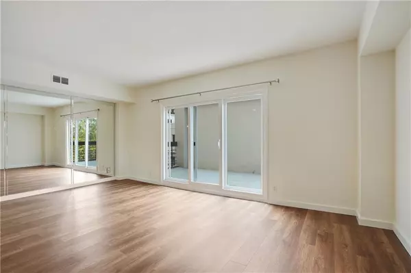 Atlanta, GA 30306,587 Virginia AVE NE #315