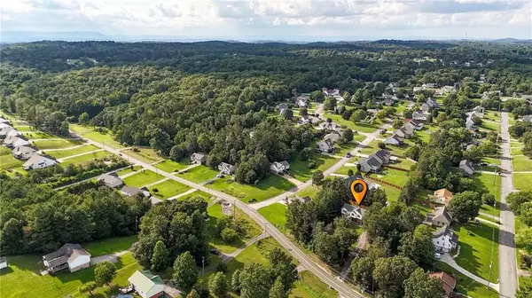 Ringgold, GA 30736,478 Dedmon RD