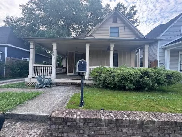 698 Ira ST SW, Atlanta, GA 30310