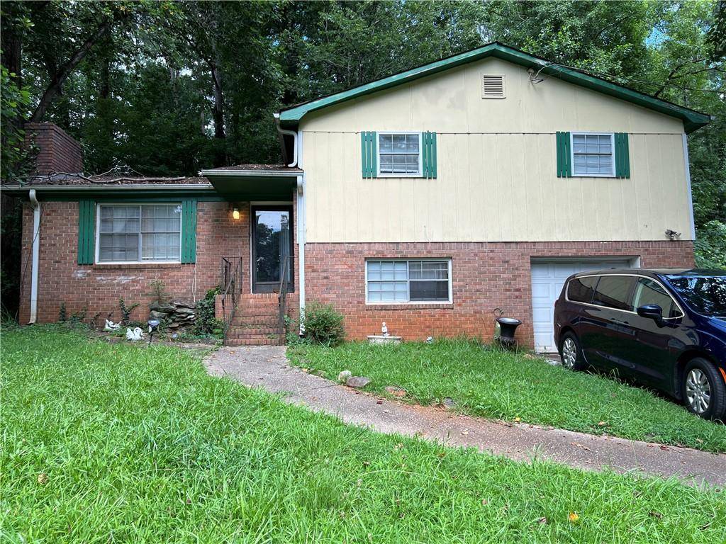 2275 Chestnut Log LOOP, Lithia Springs, GA 30122