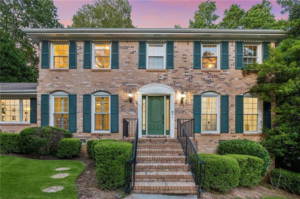 5262 Lakesprings DR, Atlanta, GA 30338