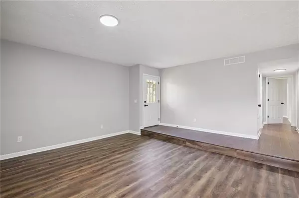 Decatur, GA 30034,3193 Nectarine CIR