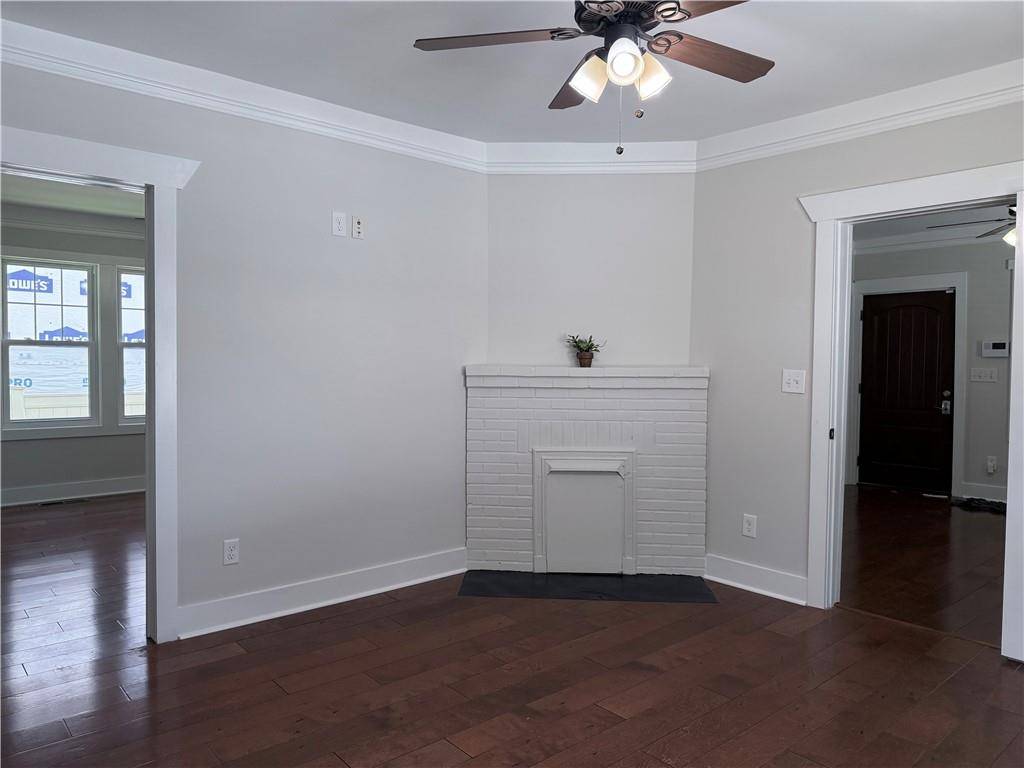 Atlanta, GA 30337,1647 Walker AVE