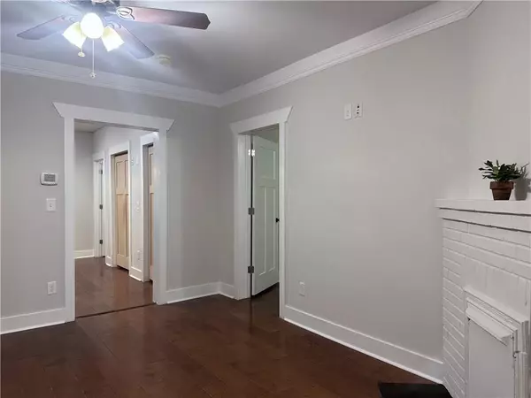 Atlanta, GA 30337,1647 Walker AVE
