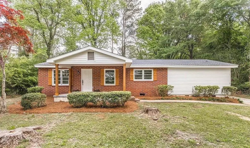 Perry, GA 31069,1117 BROAD ST