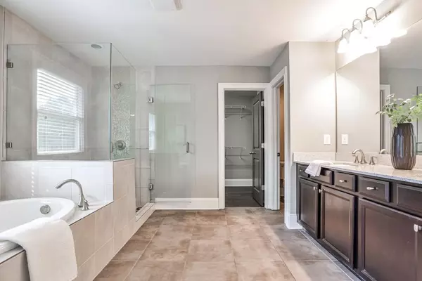 Alpharetta, GA 30009,11760 Stratham DR