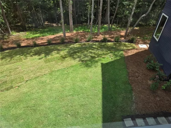 Roswell, GA 30075,160 Cedarwood LN