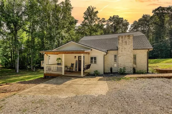222 W River Bend Dr, Eatonton, GA 31024