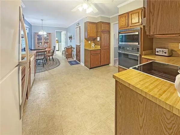 Suwanee, GA 30024,2251 Stag RUN