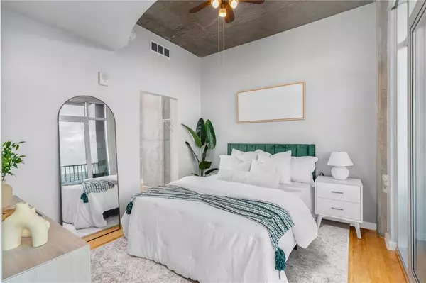 Atlanta, GA 30305,250 Pharr RD NE #1517