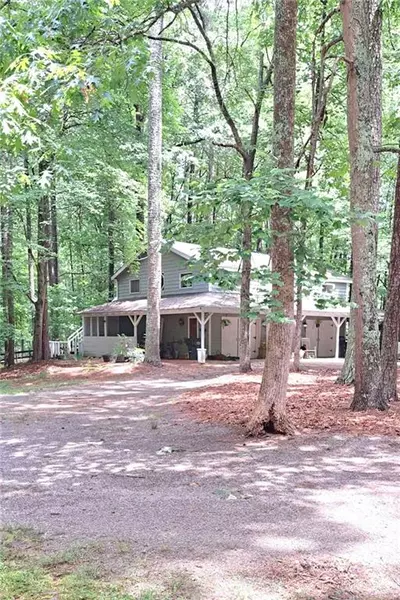 588 DOGWOOD LAKE TRL #A, Alpharetta, GA 30004