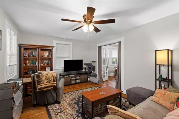 Atlanta, GA 30344,2269 Dauphine ST