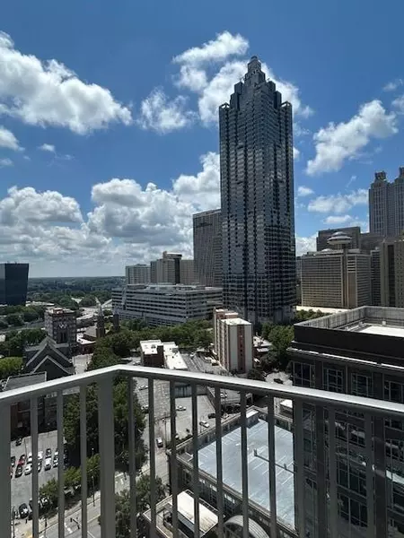 400 W Peachtree ST NW #2206, Atlanta, GA 30308