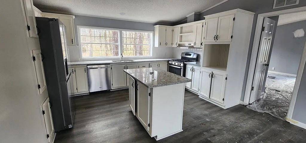 Milledgeville, GA 31061,156 Merry DR NW