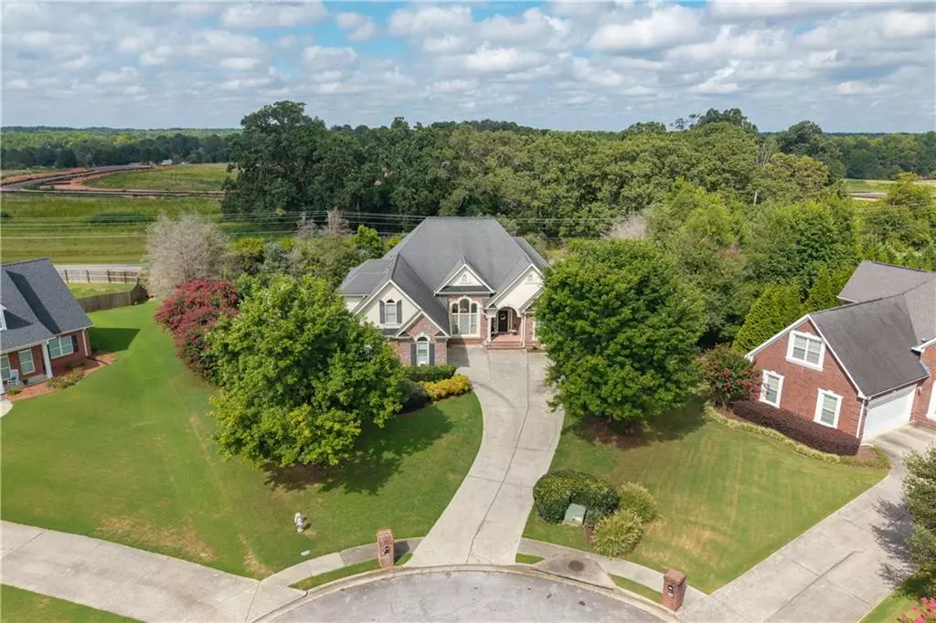 Loganville, GA 30052,907 Hannah Ct